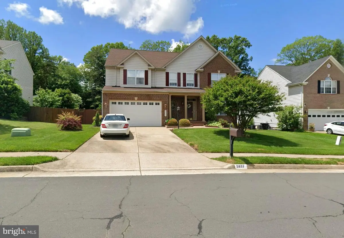 5837 Rhode Island Dr, Woodbridge, VA 22193 - #1