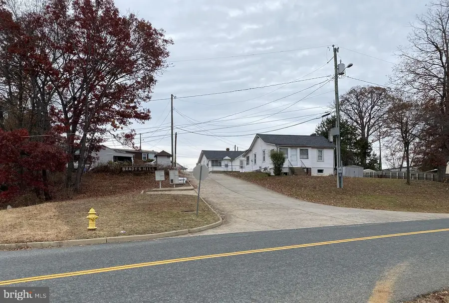 4016-4038 Brady's Hill Rd, Triangle, VA 22172 - #2