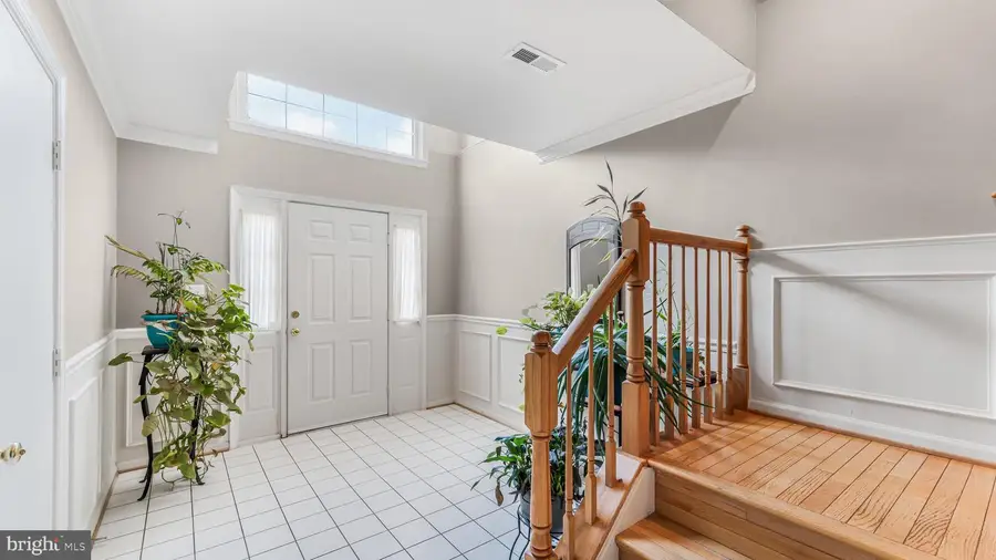 3996 Bali Ct, Woodbridge, VA 22192 - #2