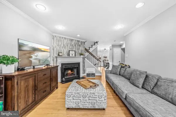 12833 Mill Brook Ct, WOODBRIDGE, VA 22192