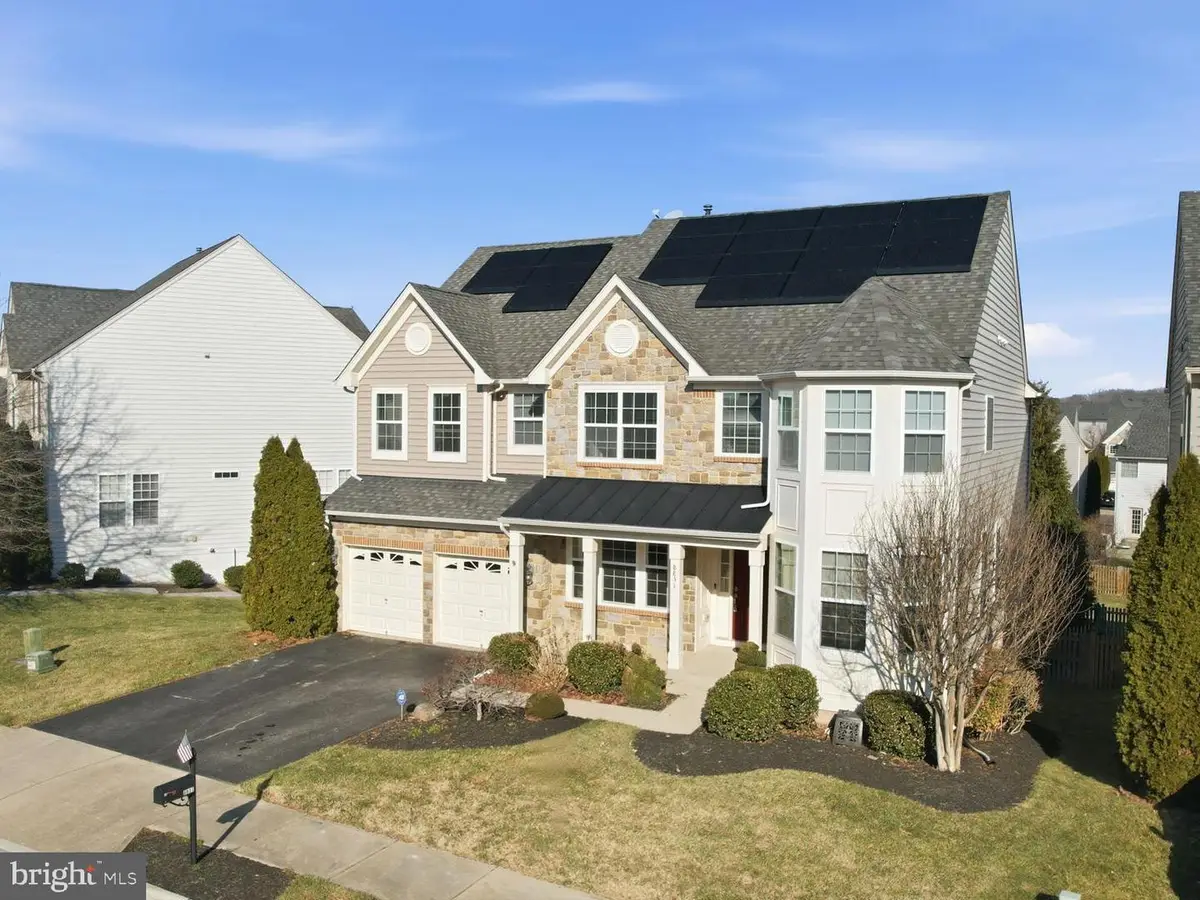 8831 Calbera Ct, Gainesville, VA 20155 - #1