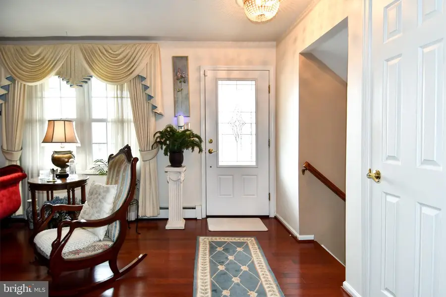 3970 Fairfax St, Dumfries, VA 22026 - #2