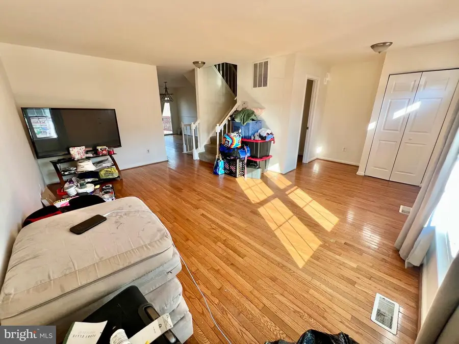 4504 Blue Jay Ct, Woodbridge, VA 22193 - #3