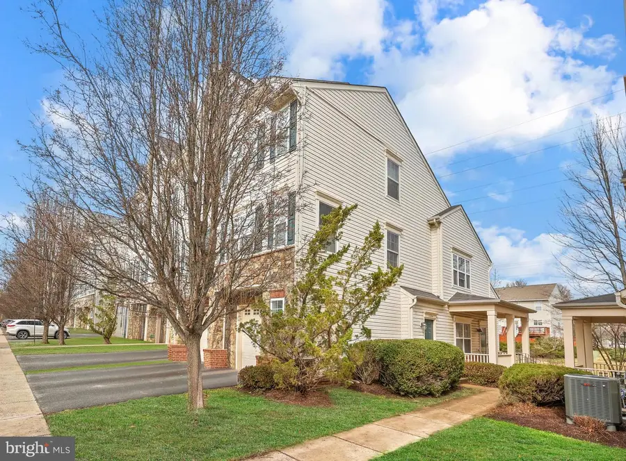 11206 Wortham Crest Cir, Manassas, VA 20109 - #2