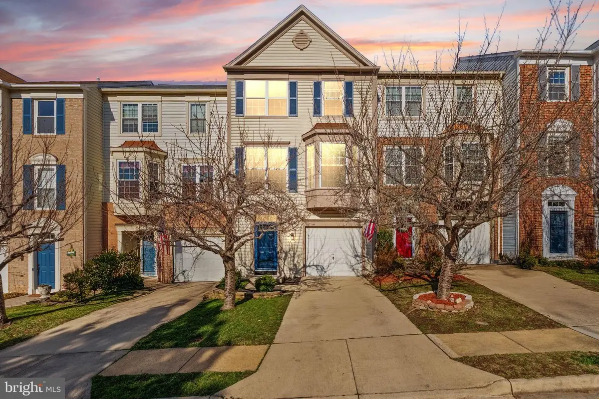 11521 Bertram St, Woodbridge, VA 22192 - #1