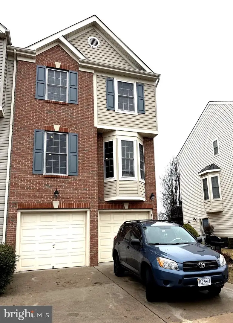 8943 Brewer Creek Pl, Manassas, VA 20109 - #2