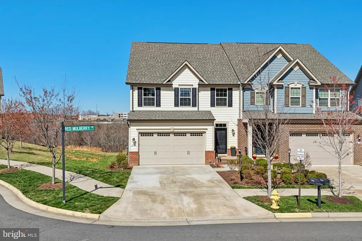 18118 Red Mulberry Rd, Dumfries, VA 22026 - #1