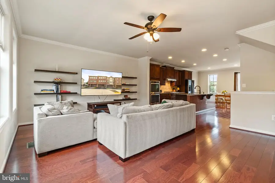 6654 Bartrams Forest Ln, Haymarket, VA 20169 - #2