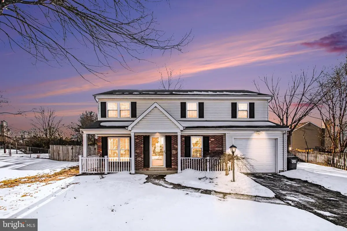 13450 Orangewood Dr, Woodbridge, VA 22193 - #1