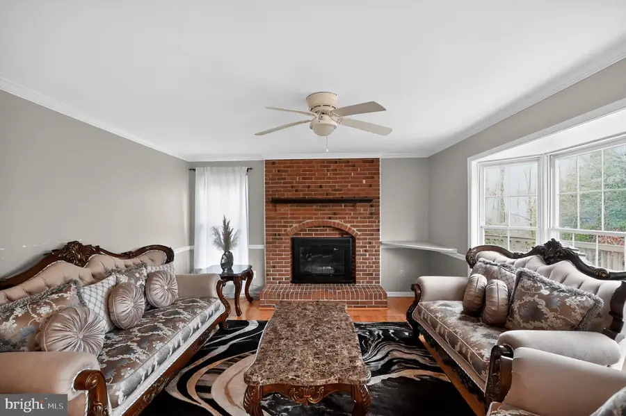 5428 Staples Ln, Woodbridge, VA 22193 - #3