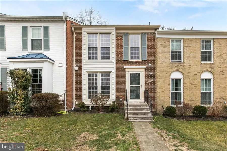 12103 Winona Dr, Woodbridge, VA 22192 - #2