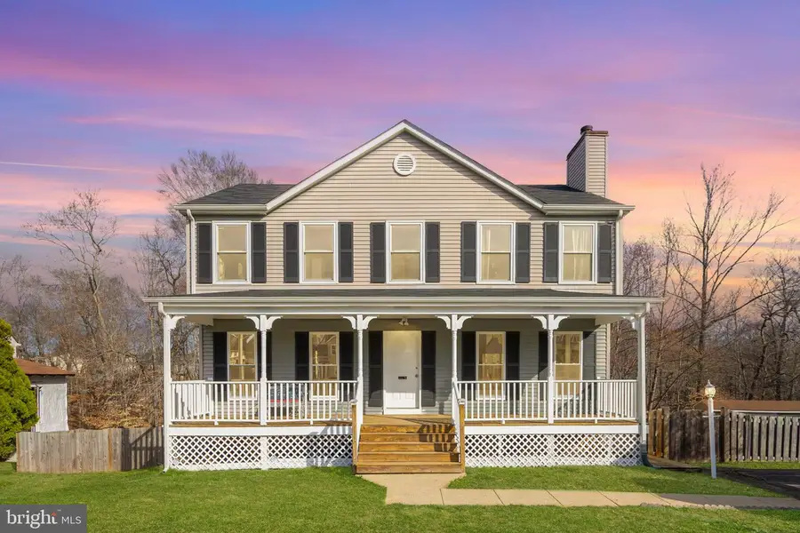 13379 Packard Dr, Woodbridge, VA 22193 - #2