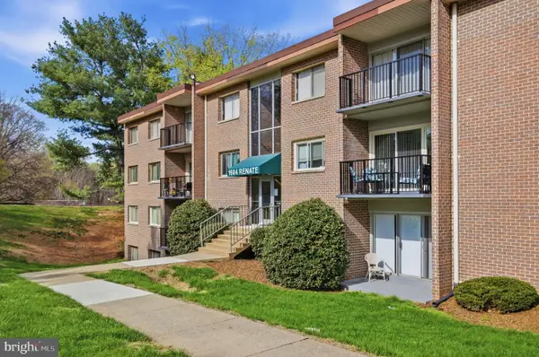 1604 Renate Dr #203, WOODBRIDGE, VA 22192