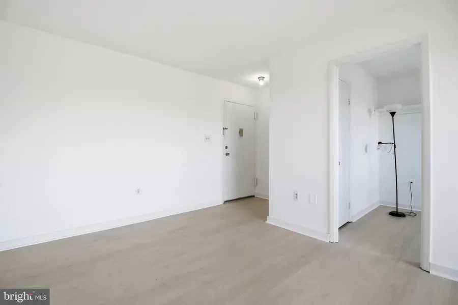 1604 Renate Dr #203, Woodbridge, VA 22192 - #2