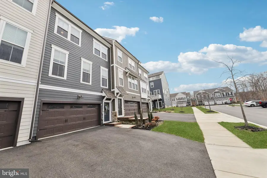 1687 Aspen Poplar Rd, Dumfries, VA 22026 - #2