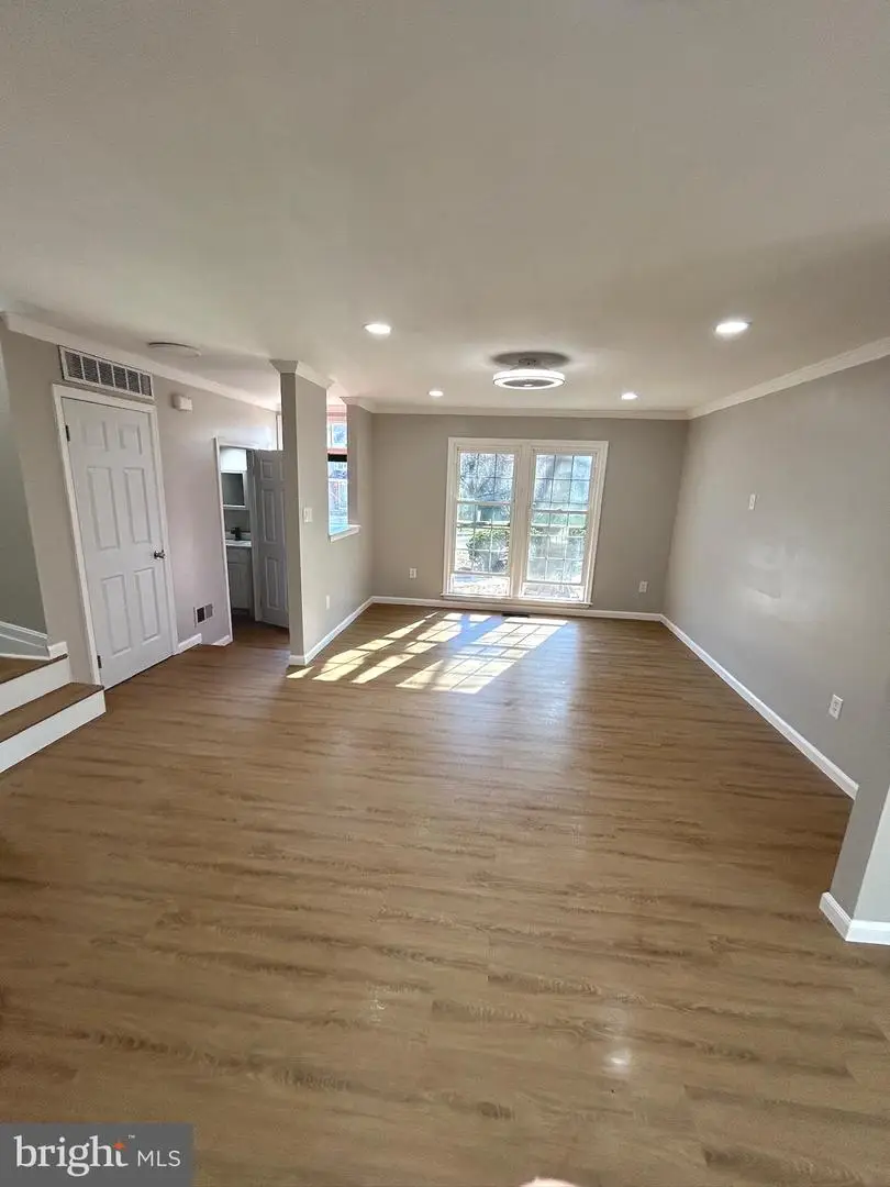 4116 Hampstead Ln, Woodbridge, VA 22192 - #3