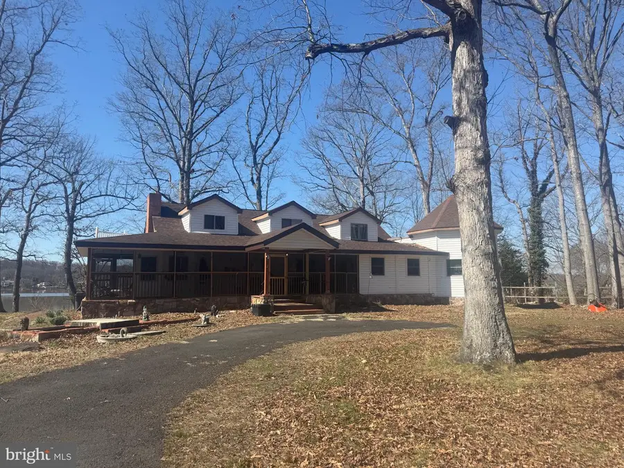 18330 Possum Point Rd, Dumfries, VA 22026 - #2