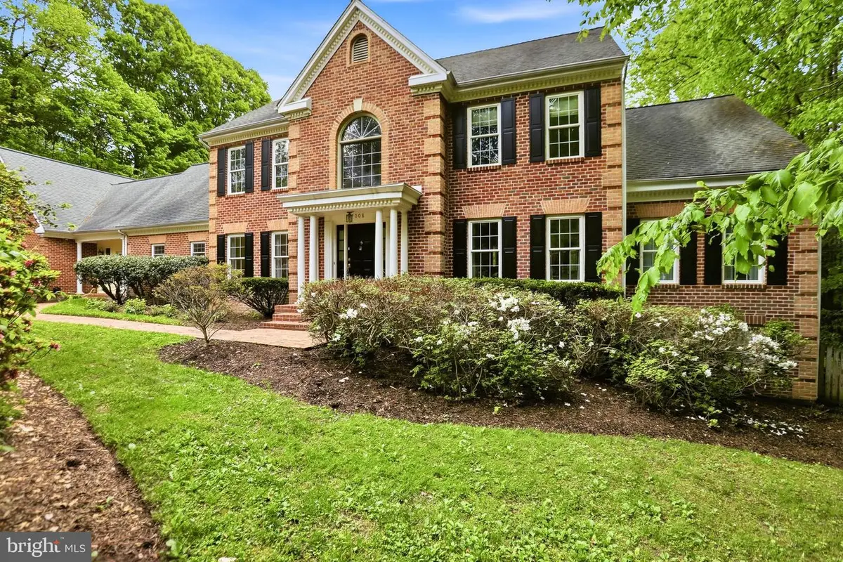 7008 Trappers Ct, Manassas, VA 20111 - #1
