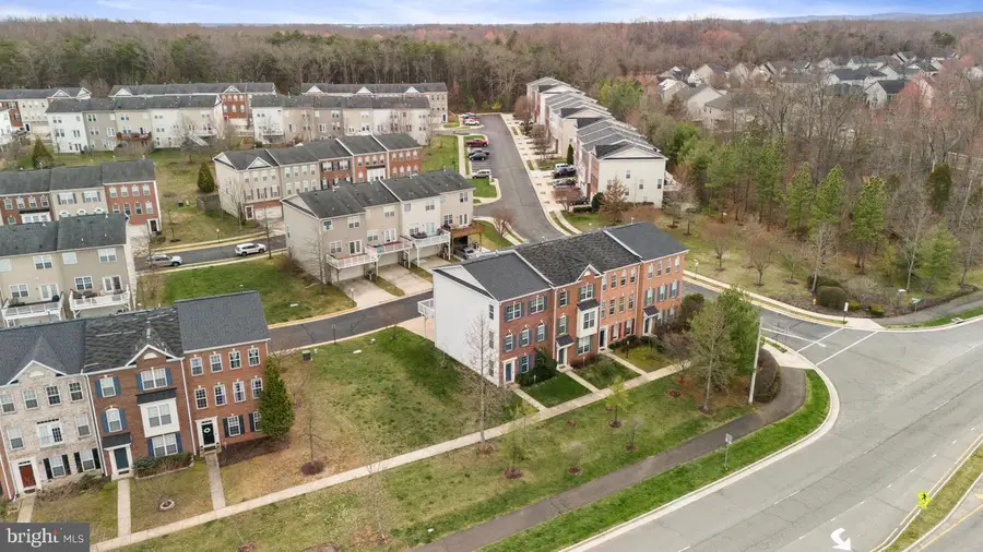 15918 Mackenzie Manor Dr, Haymarket, VA 20169 - #2