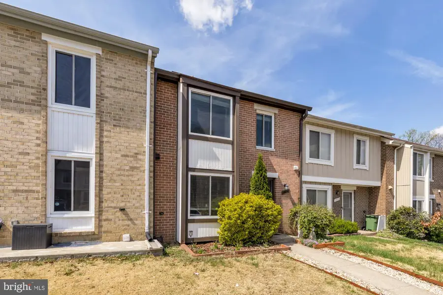 2810 Cambridge Dr, Woodbridge, VA 22192 - #2