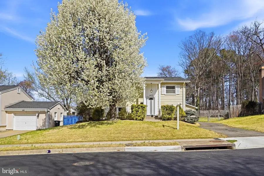 4422 Hamilton Dr, Woodbridge, VA 22193 - #3