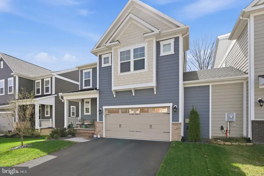 1555 Meadowlark Glen Rd, Dumfries, VA 22026 - #2