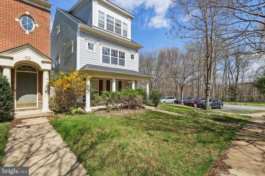 16451 Kenneweg Ct, Woodbridge, VA 22191 - #3