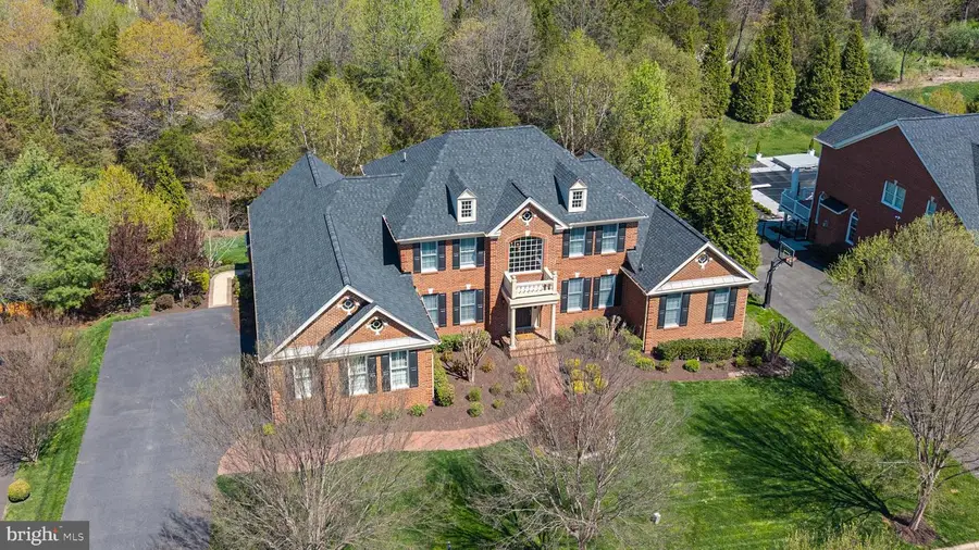 5330 Chaffins Farm Ct, Haymarket, VA 20169 - #2