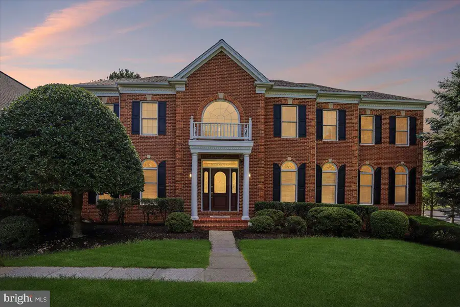 15051 Medinah Ct, Haymarket, VA 20169 - #2