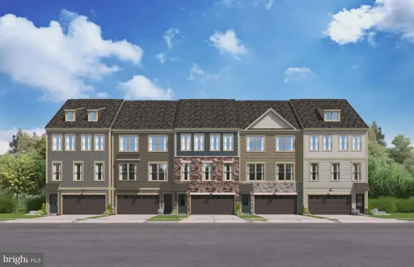 14161 Slate St, WOODBRIDGE, VA 22193