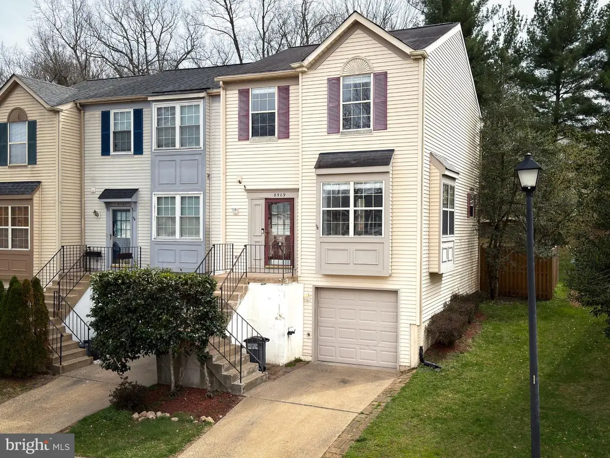 8509 Charnwood Ct, Manassas, VA 20111 - #1