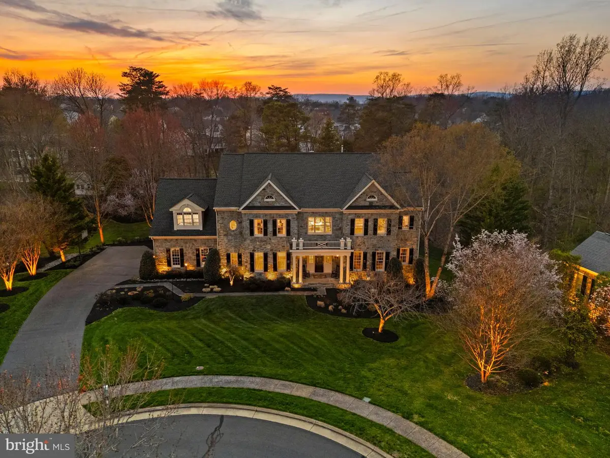 5954 Cody Spring Pl, Haymarket, VA 20169 - #1