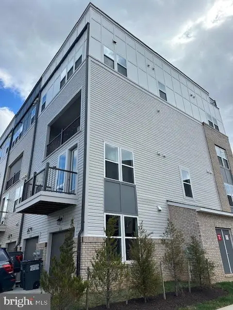 2612 Neabsco Common Pl, Woodbridge, VA 22191 - #2