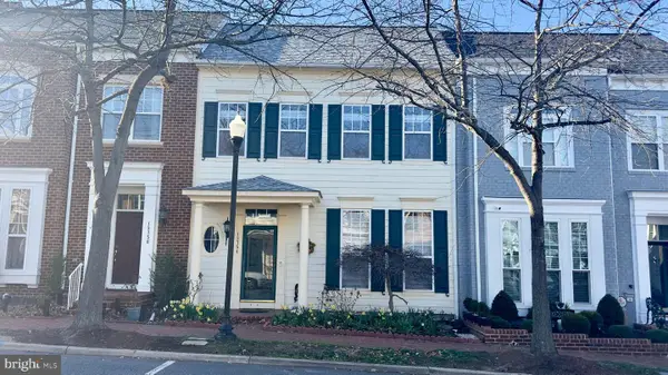 13754 Fleet St, WOODBRIDGE, VA 22191