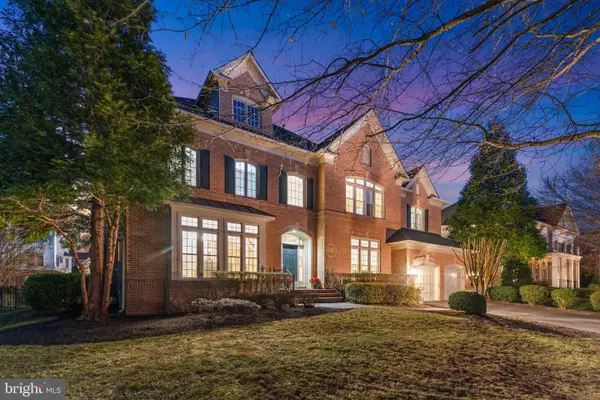 8441 Link Hills Loop, GAINESVILLE, VA 20155