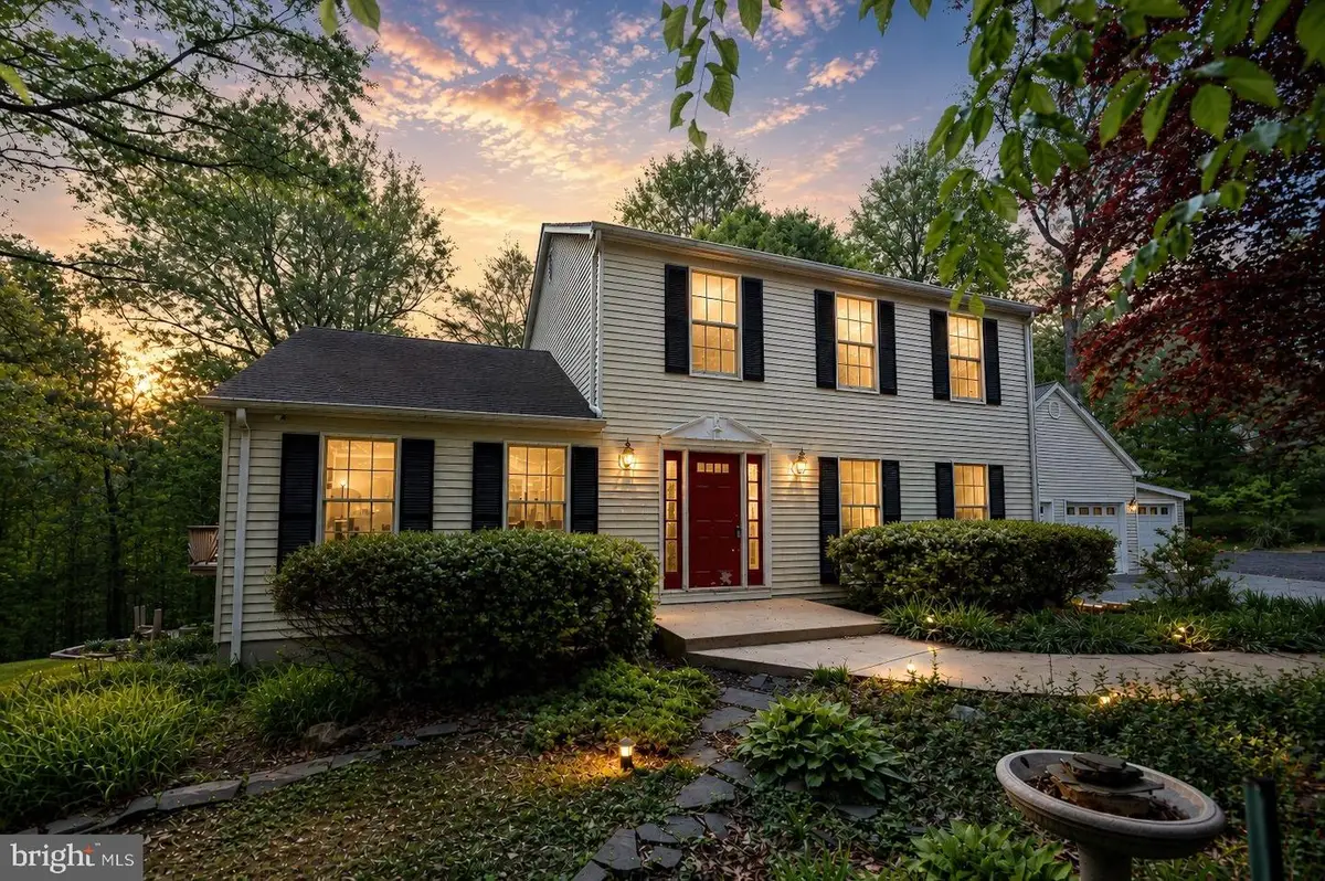 10615 Pineview Rd, Manassas, VA 20111 - #1