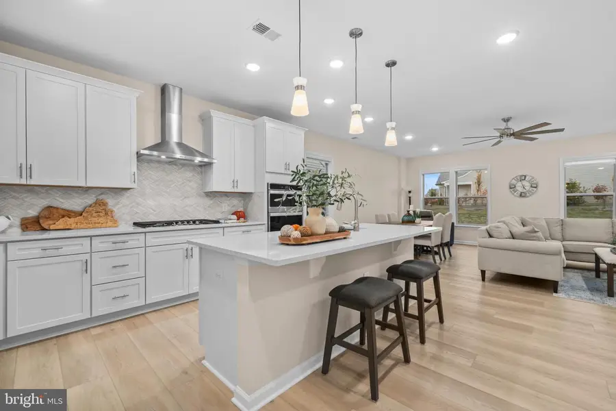 6266 Zinnia Ln, Haymarket, VA 20169 - #2