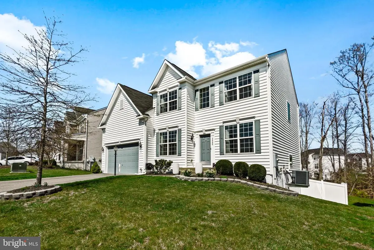 3490 Shandor Rd, Woodbridge, VA 22193 - #1