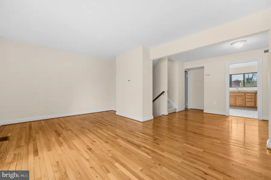 1750 Powder Horn Ter, Woodbridge, VA 22191 - #3