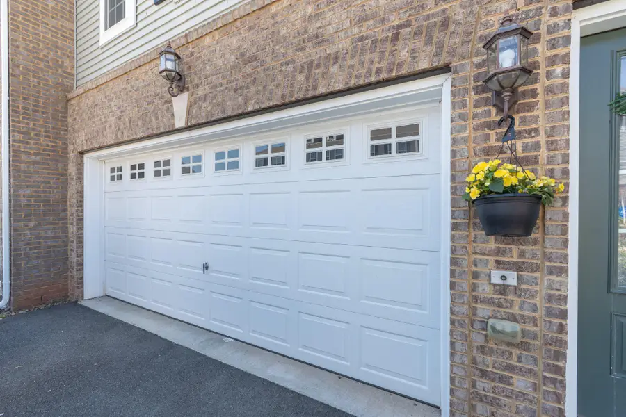 10606 Hinton Way, Manassas, VA 20112 - #3