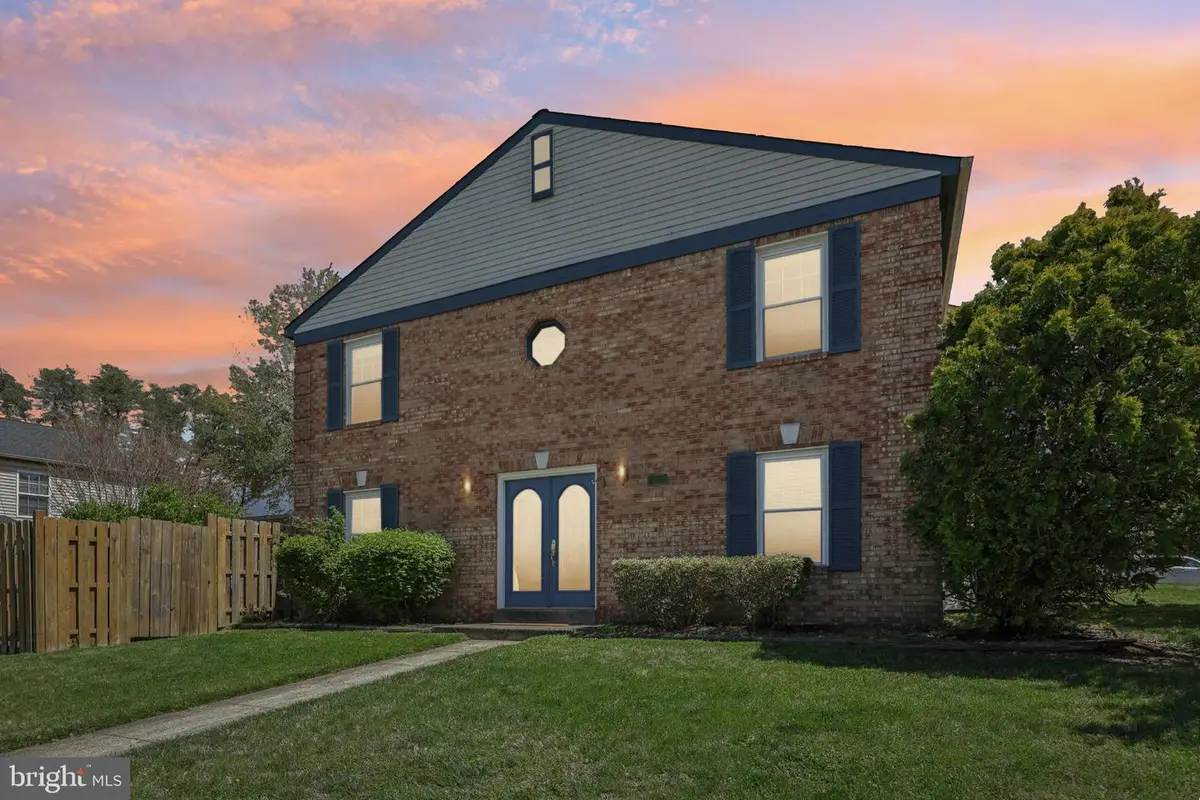 2874 Bowes Ln, Woodbridge, VA 22193 - #1