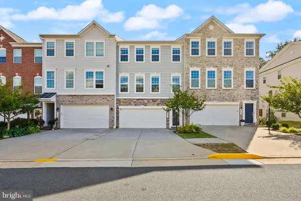 6851 Bryson Cir, HAYMARKET, VA 20169