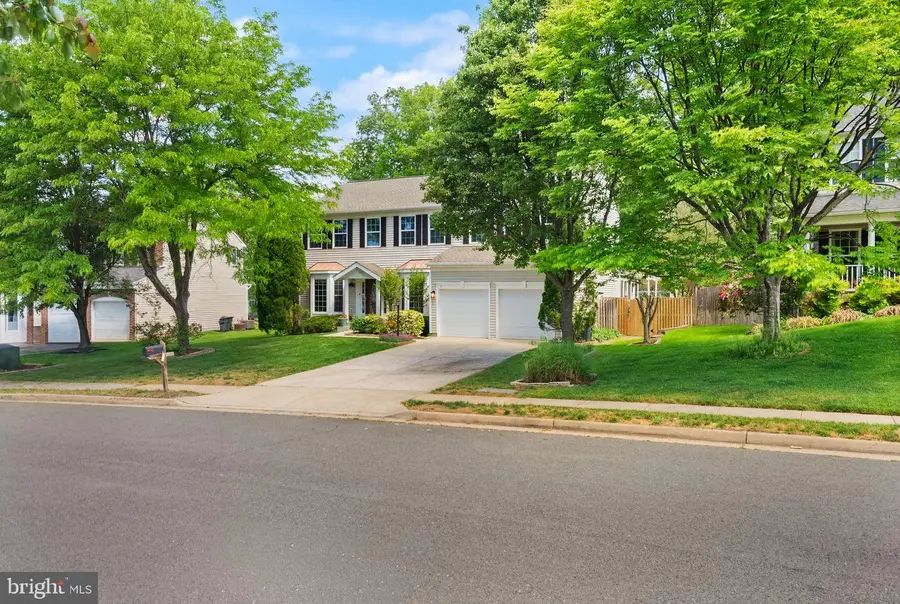 12328 Grimsby Ln, Bristow, VA 20136 - #2