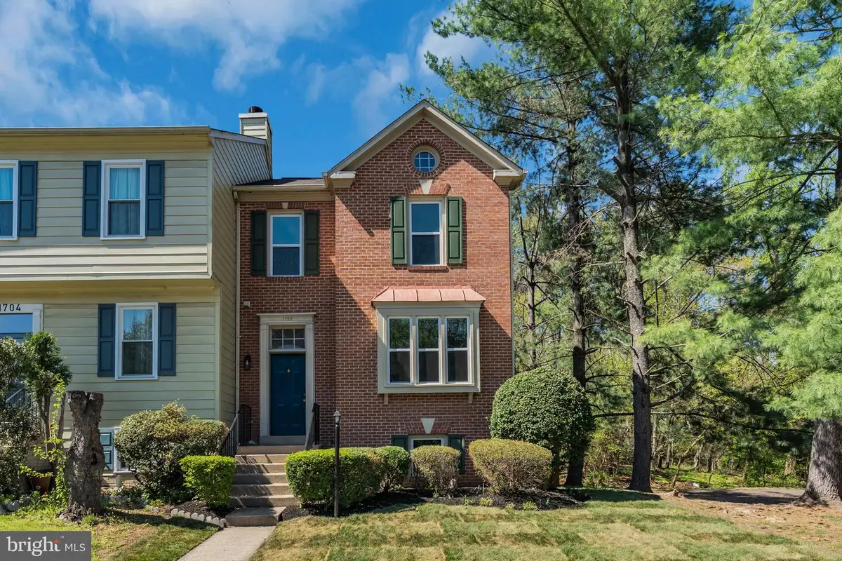 1700 Wigglesworth Way, Woodbridge, VA 22191 - #1