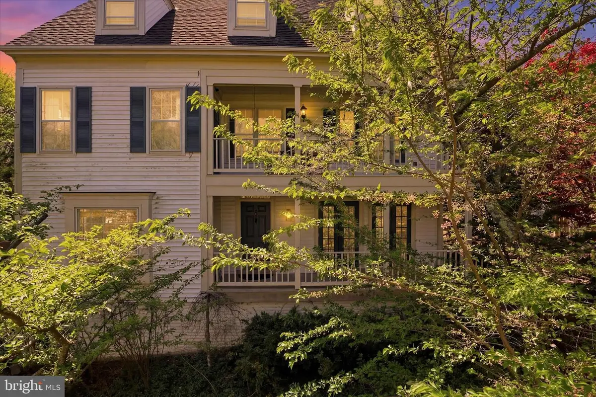 12845 Mill Brook Ct, Woodbridge, VA 22192 - #1