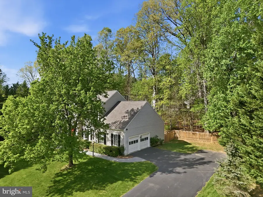 7864 Meadowgate Dr, Manassas, VA 20112 - #2