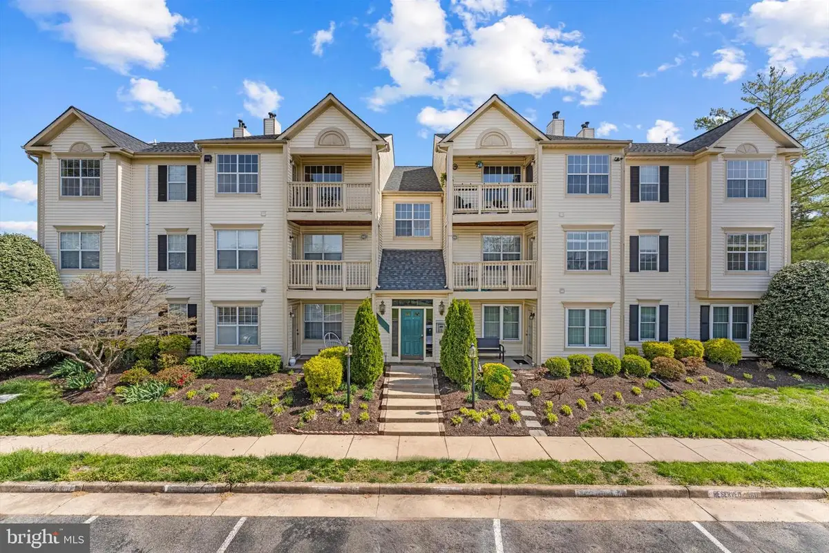 10998 Koman Cir #203, Manassas, VA 20109 - #1
