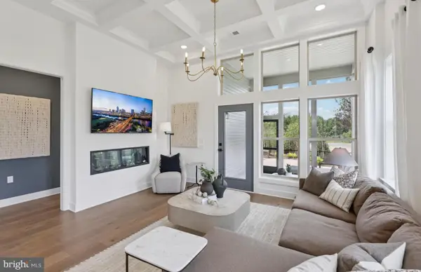 6152 Amber Ln #2, HAYMARKET, VA 20169