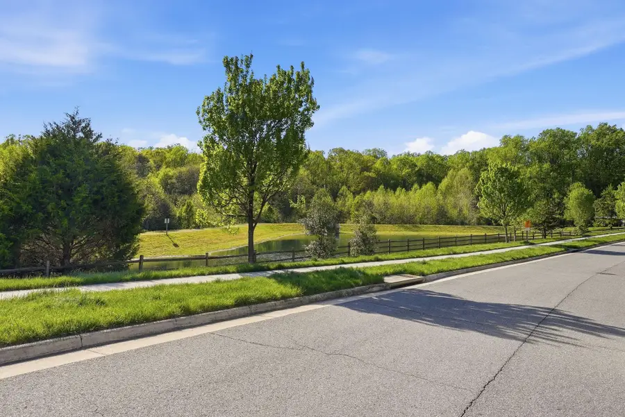 14997 Spriggs Valley Ct, Woodbridge, VA 22193 - #2