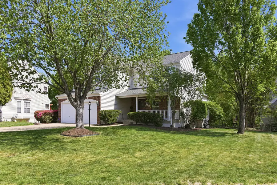 9863 Rainleaf Ct, Bristow, VA 20136 - #2